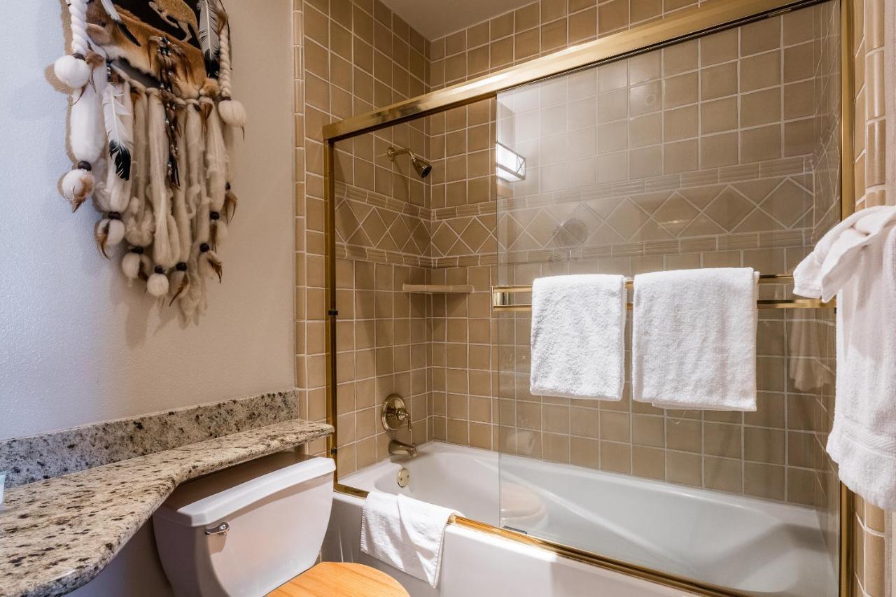 Juniper Springs Lodge #413 - Luxury Ski In Ski Out! 2 Bedroom Мамът Лейкс Екстериор снимка