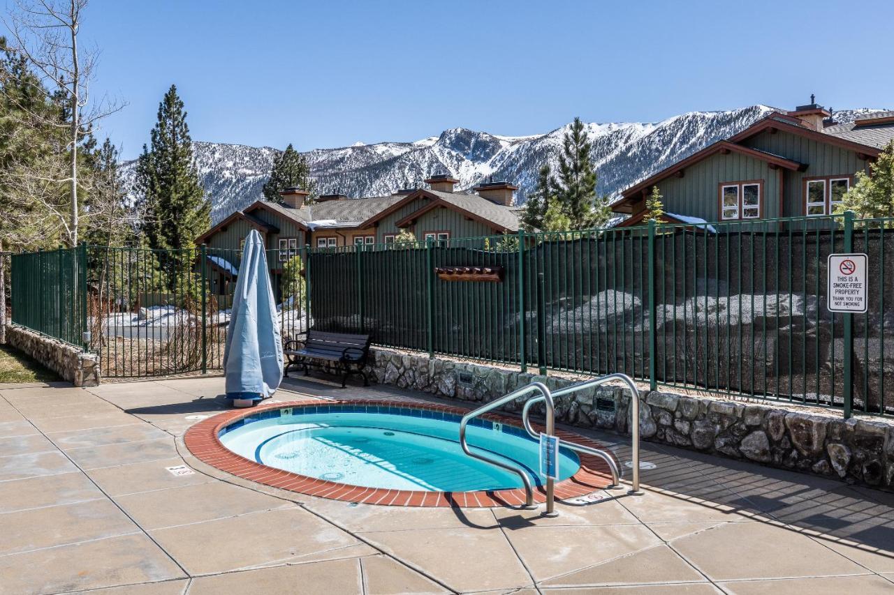 Juniper Springs Lodge #413 - Luxury Ski In Ski Out! 2 Bedroom Мамът Лейкс Екстериор снимка