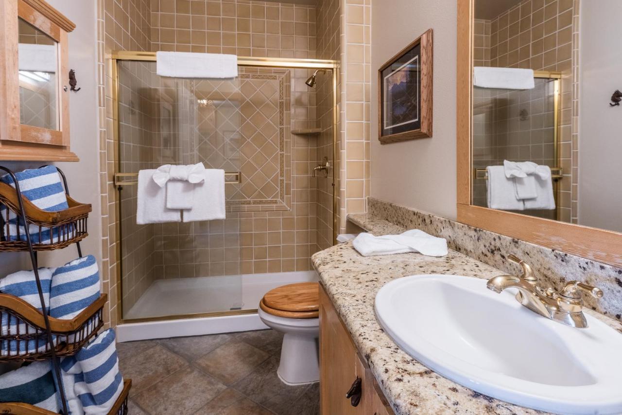 Juniper Springs Lodge #413 - Luxury Ski In Ski Out! 2 Bedroom Мамът Лейкс Екстериор снимка